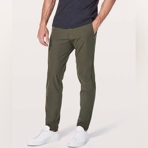 Lululemon Commission Pant in Dark Olive | Size 32
